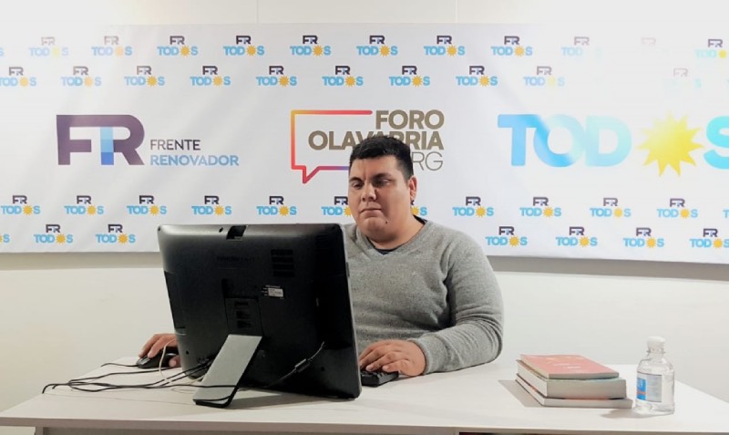 Agustín Alfonzo coordinando las actividades de La Renovadora